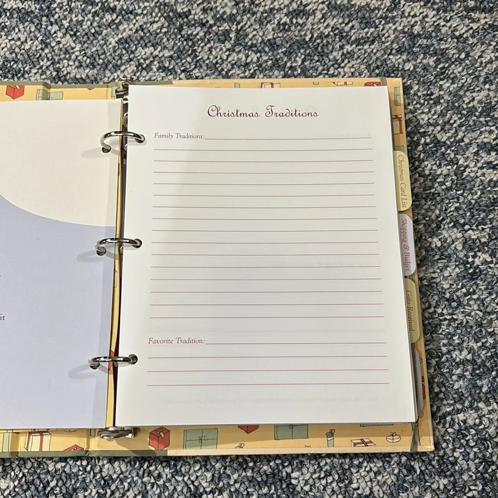 NEW Vintage 2001 3-Ring Christmas Organizer